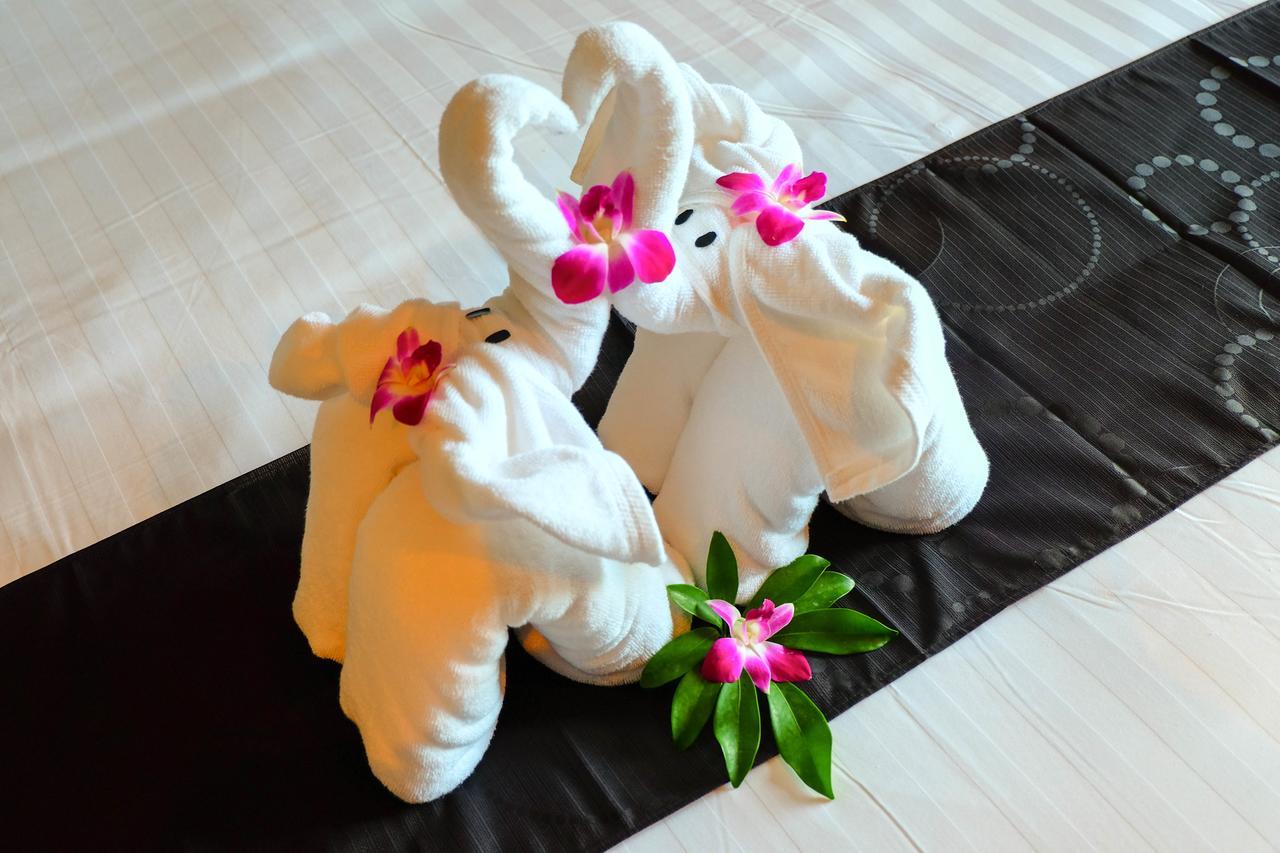 The Glory Gold Otel Khao Lak Dış mekan fotoğraf